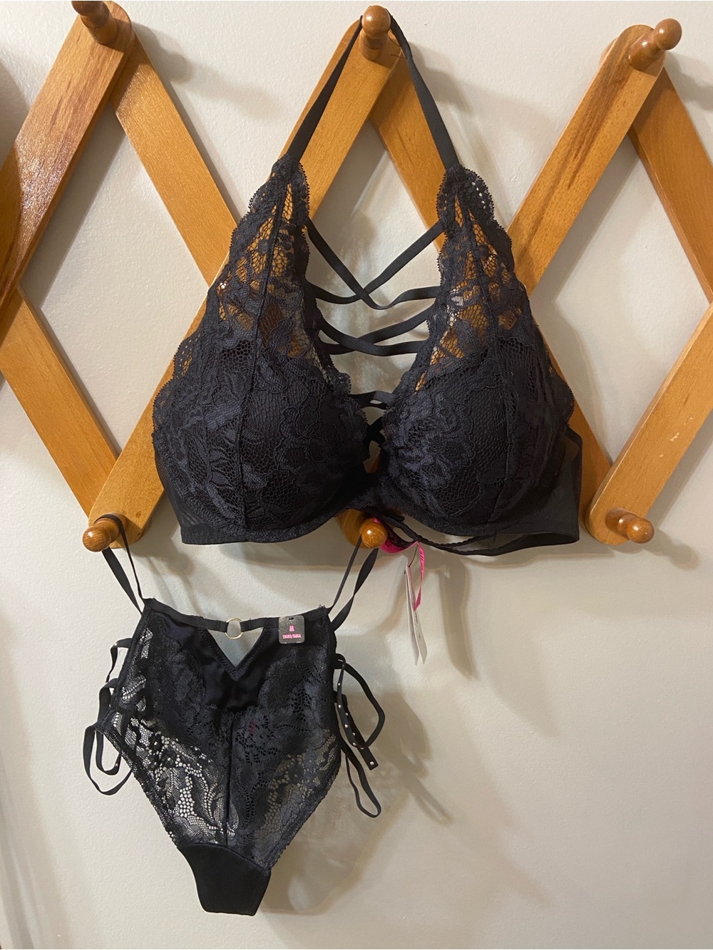 La Senza Set: New Bra & Panty